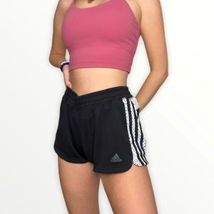 Adidas women’s running shorts 🤍